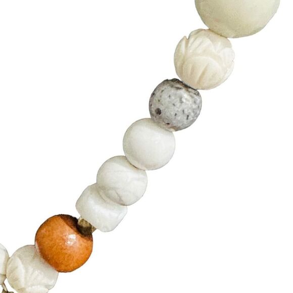 JADEITE Jade Quartz and Nephrite Jade Gemstone Beaded Long Tassel Necklace - Picture 6 of 8